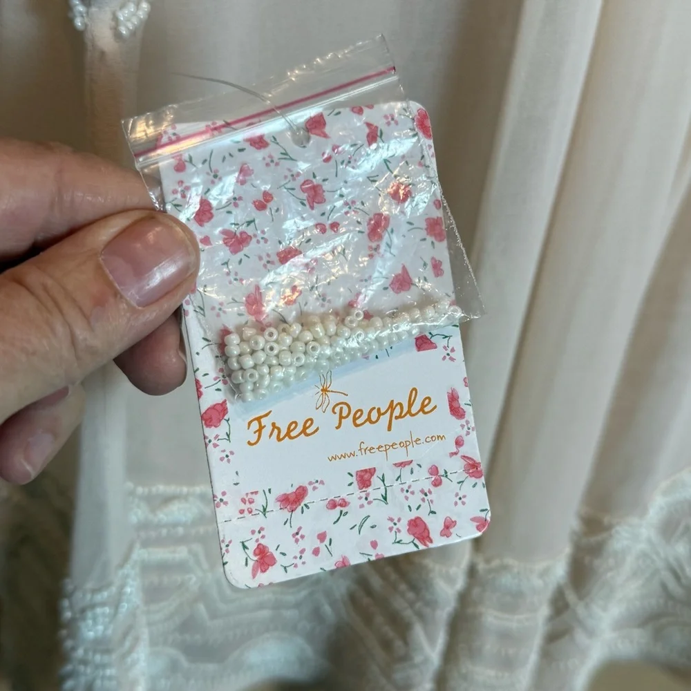 FREE PEOPLE Champagne Beaded Swing Tank Top Soft Pink Geometric Beadwork XS - Picture 4 of 10